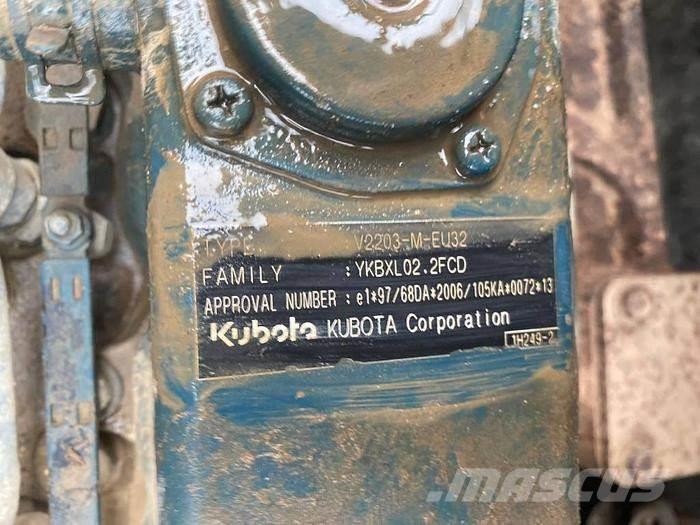 Kubota KC250HR Vehículos compactos de volteo