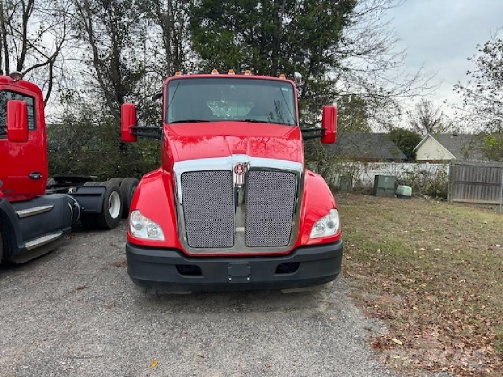 Kenworth T 680 Camiones tractor