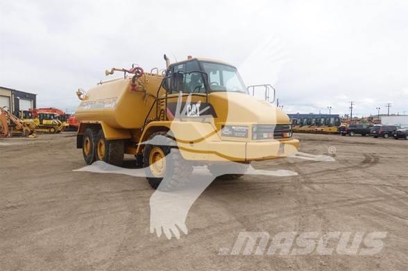 CAT 730 Camiones cisterna