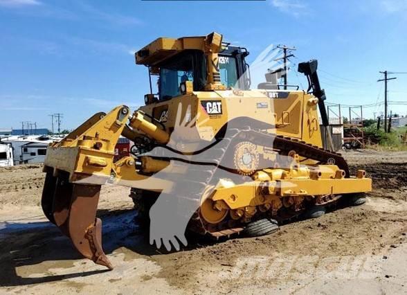 CAT D8T Buldozer sobre oruga