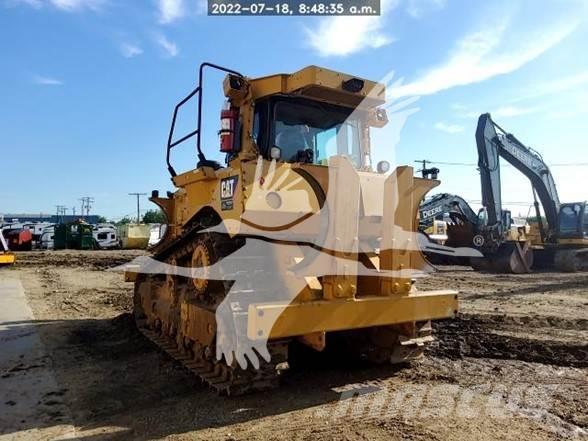 CAT D8T Buldozer sobre oruga