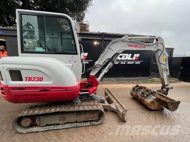 Takeuchi TB 230 Miniexcavadoras