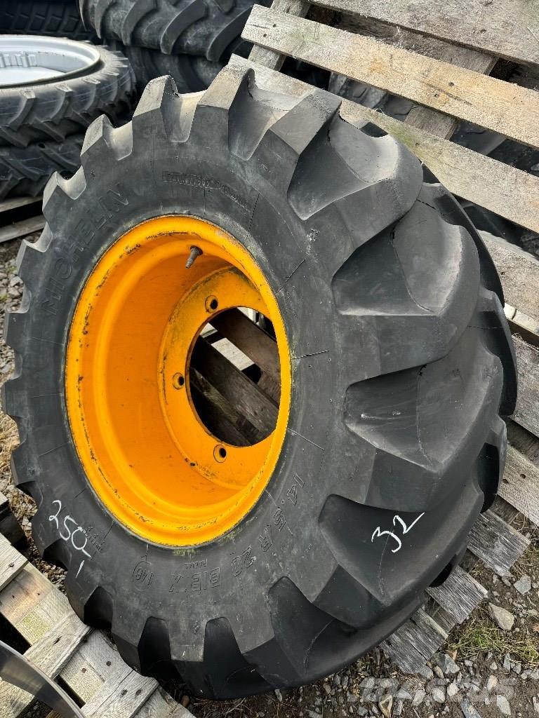 Michelin 14.5R20 Ruedas dobles