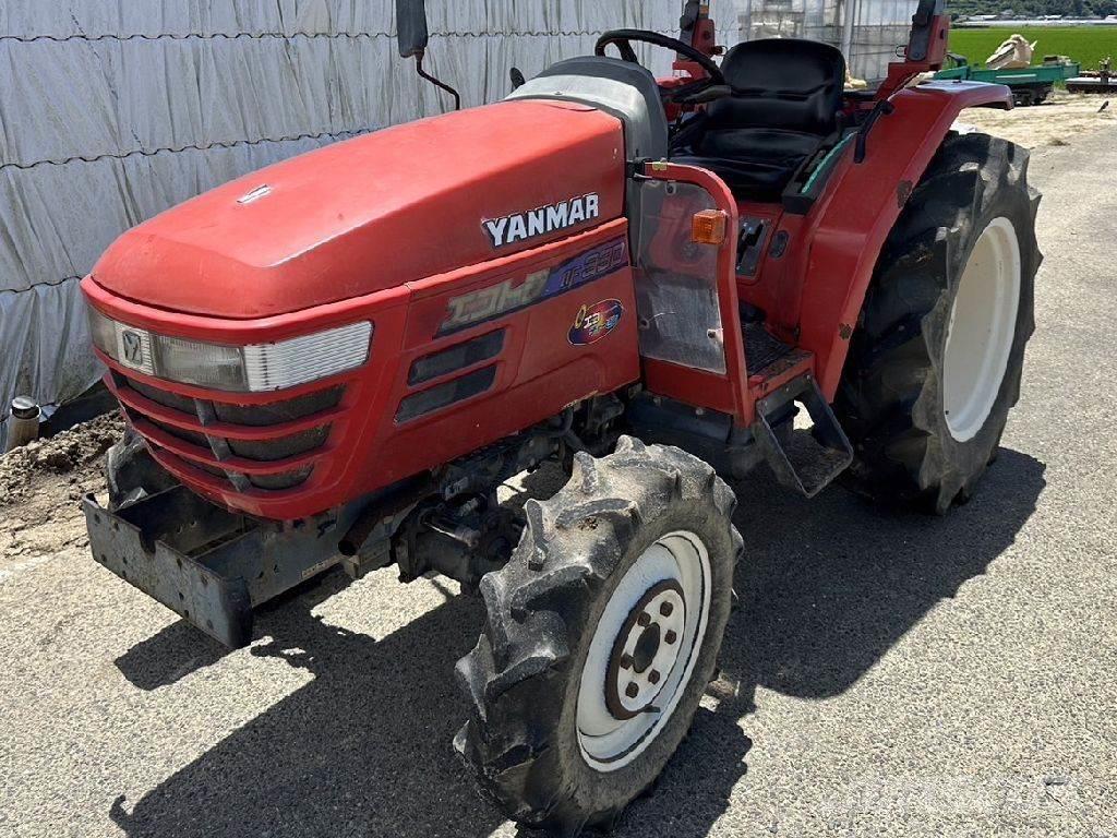 Yanmar AF330 Tractores