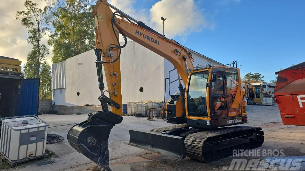 Hyundai HX130LCR Excavadoras sobre orugas