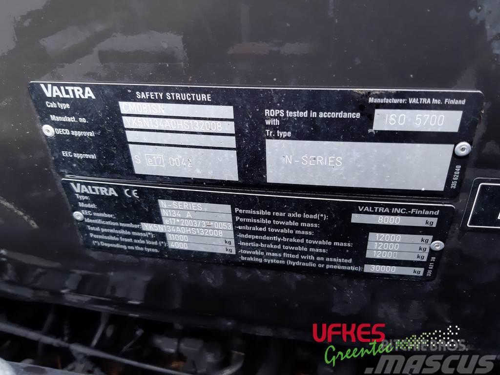 Valtra N134 Tractores