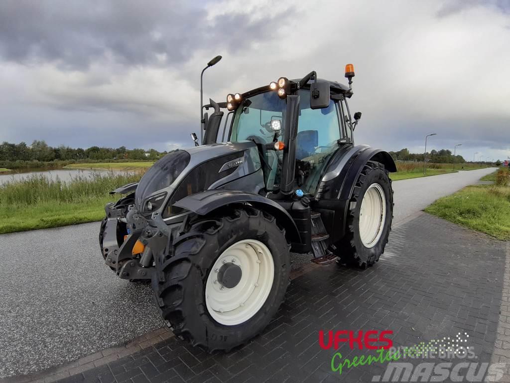 Valtra N134 Tractores