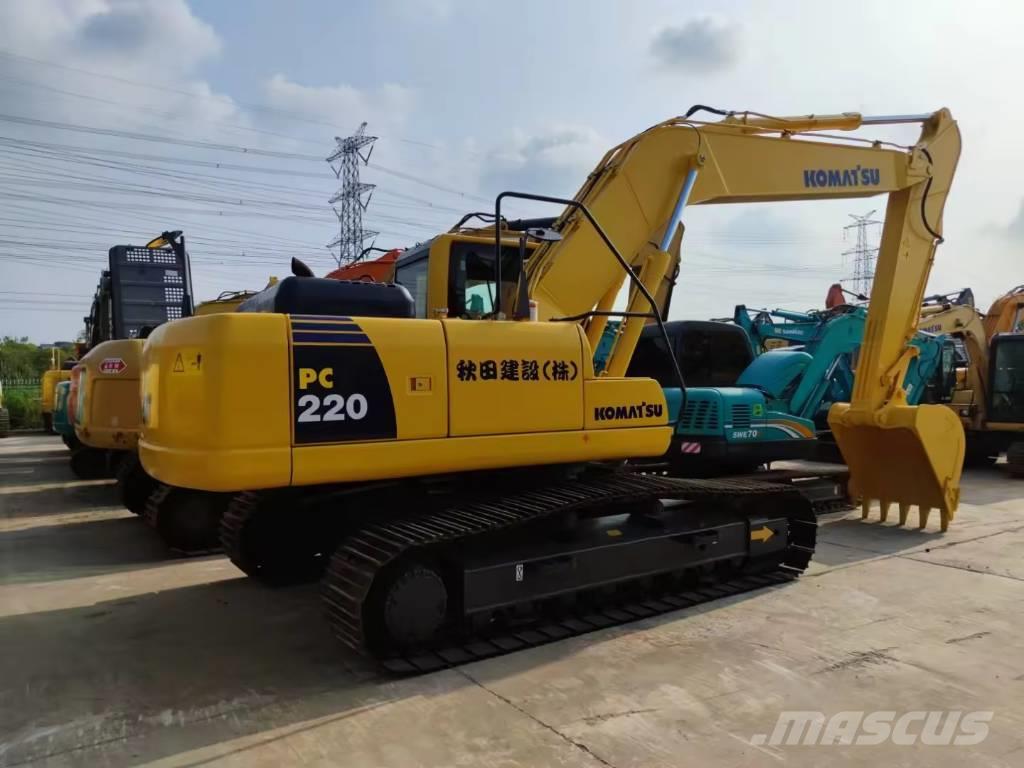 Komatsu PC 220 Excavadoras sobre orugas