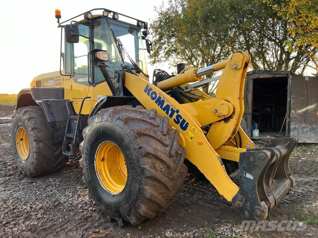 Komatsu WA320-7 Cargadoras sobre ruedas