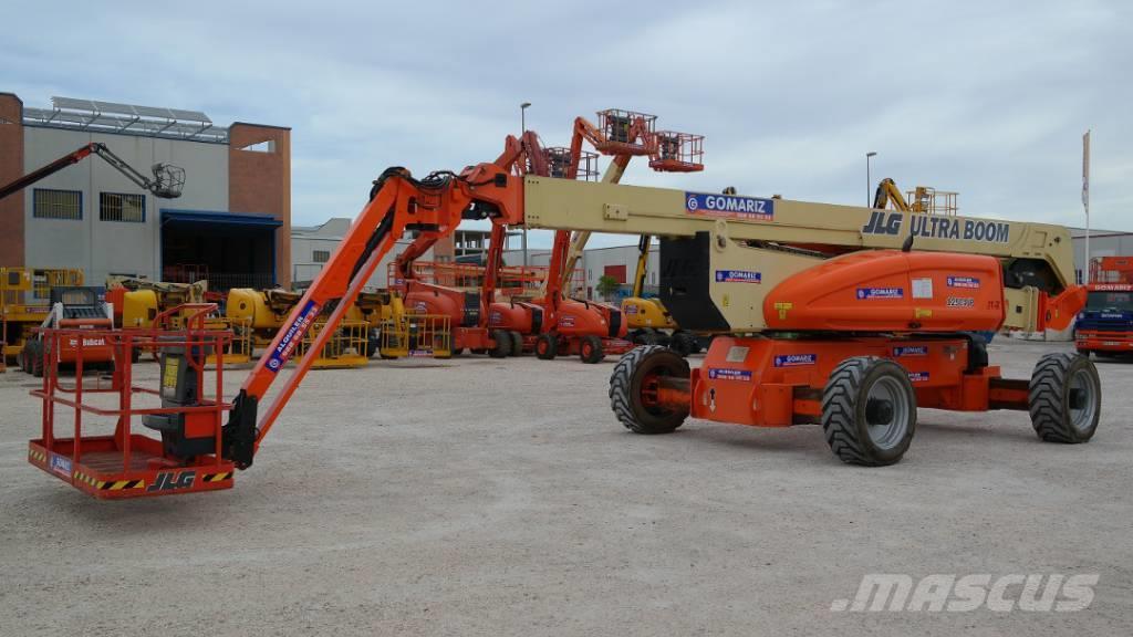 JLG 1250AJP Plataformas con brazo de elevación manual