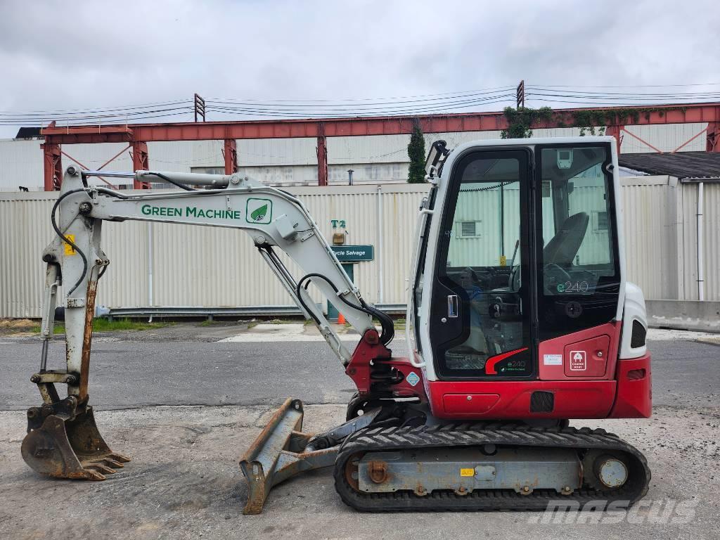 Takeuchi TB 240 Miniexcavadoras