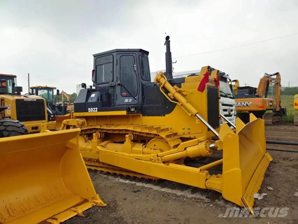 Shantui SD 22 Buldozer sobre oruga