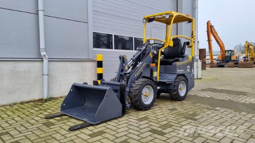 Eurotrac W10 Cargadoras sobre ruedas