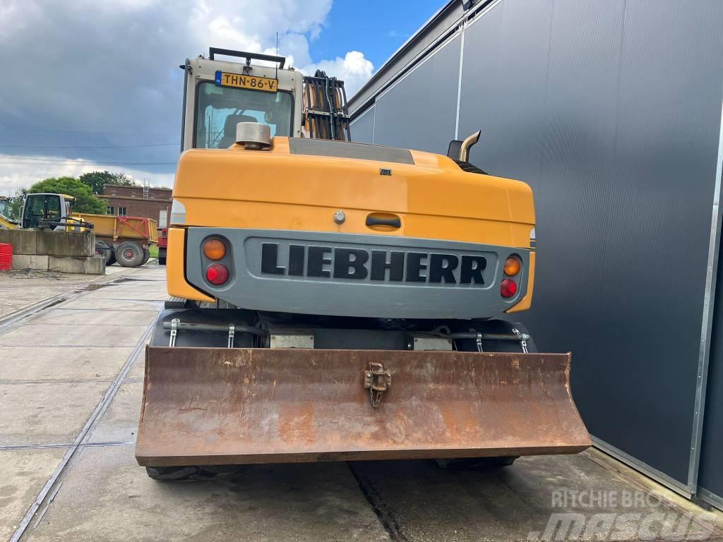 Liebherr 314 Excavadoras de ruedas