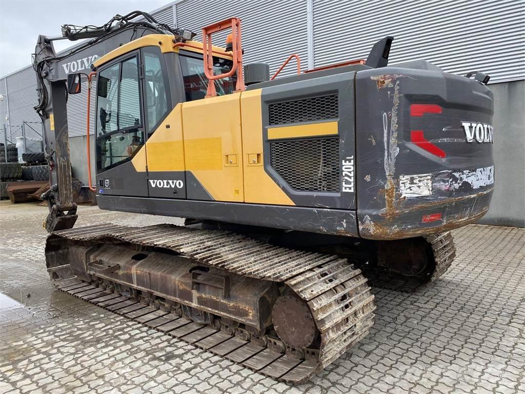 Volvo EC220 Excavadoras sobre orugas