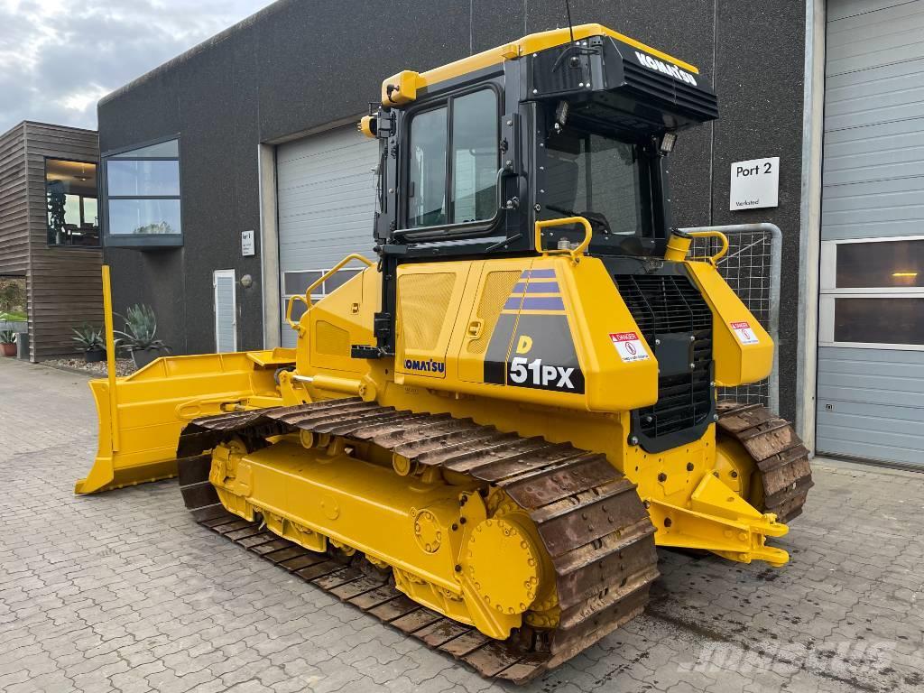 Komatsu D51PX-22 Buldozer sobre oruga