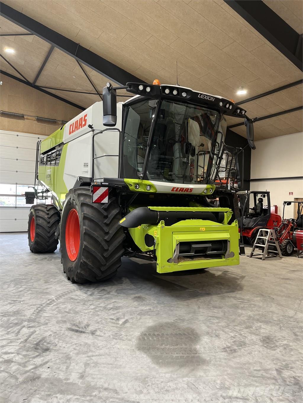 CLAAS Lexion 7700 Cosechadoras combinadas