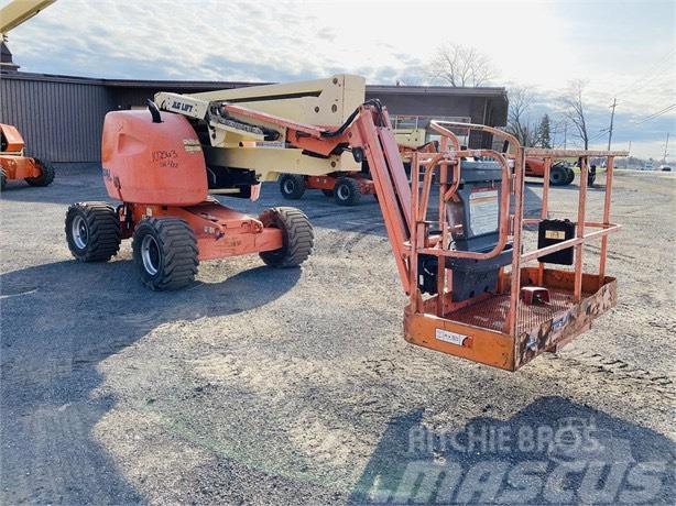 JLG 450 AJ Plataformas con brazo de elevación manual