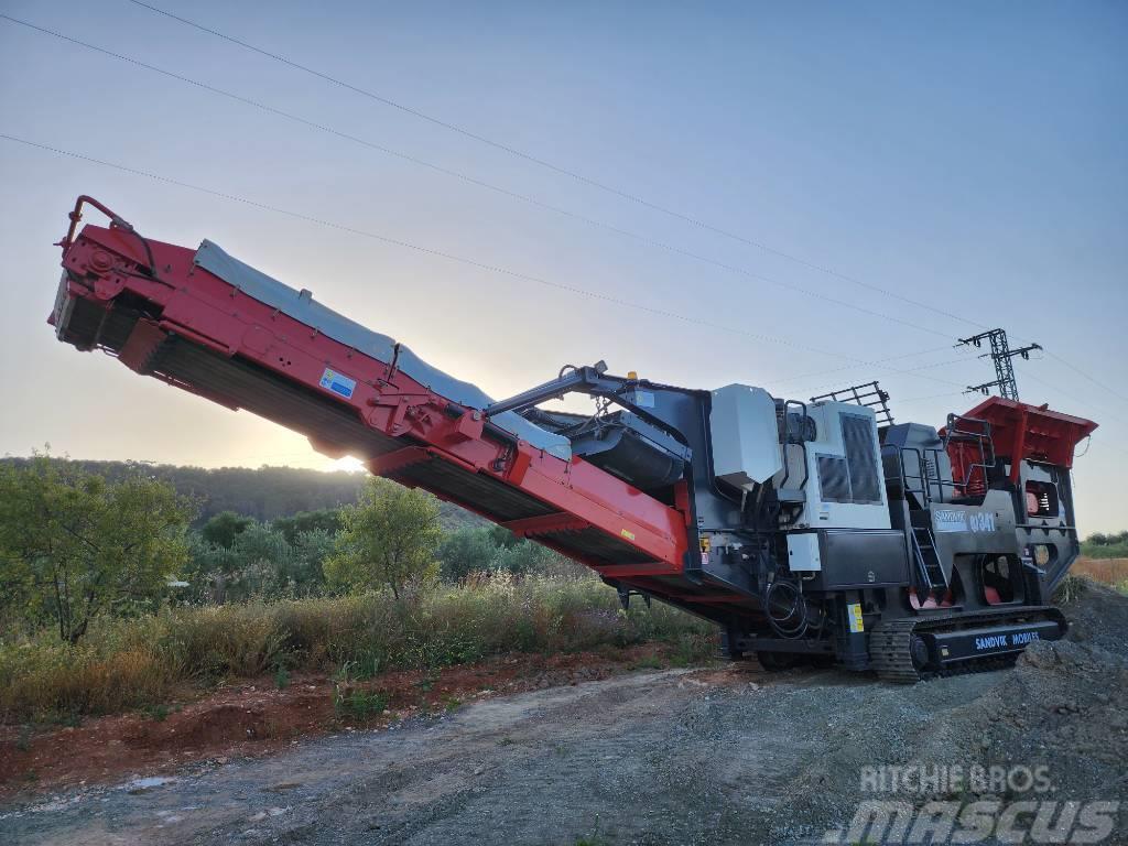 Sandvik QJ 341 Trituradoras móviles