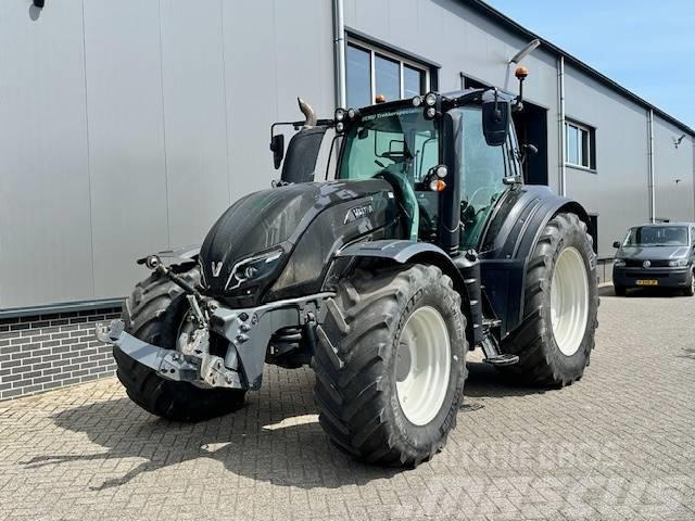 Valtra T214 Versu Tractores