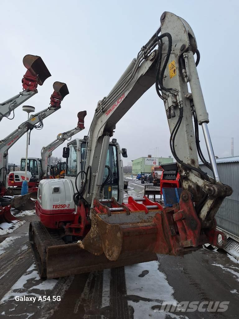 Takeuchi TB250-2 Miniexcavadoras