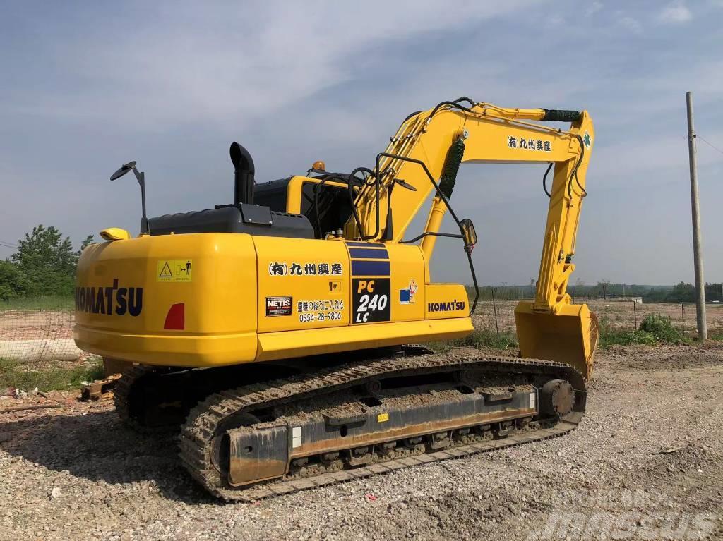 Komatsu PC240-8 Excavadoras sobre orugas