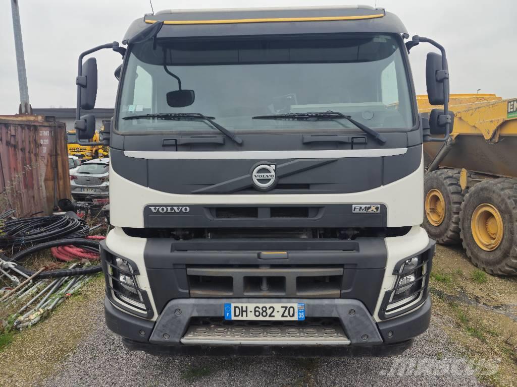 Volvo FMX 410 Contenedores térmicos para asfalto