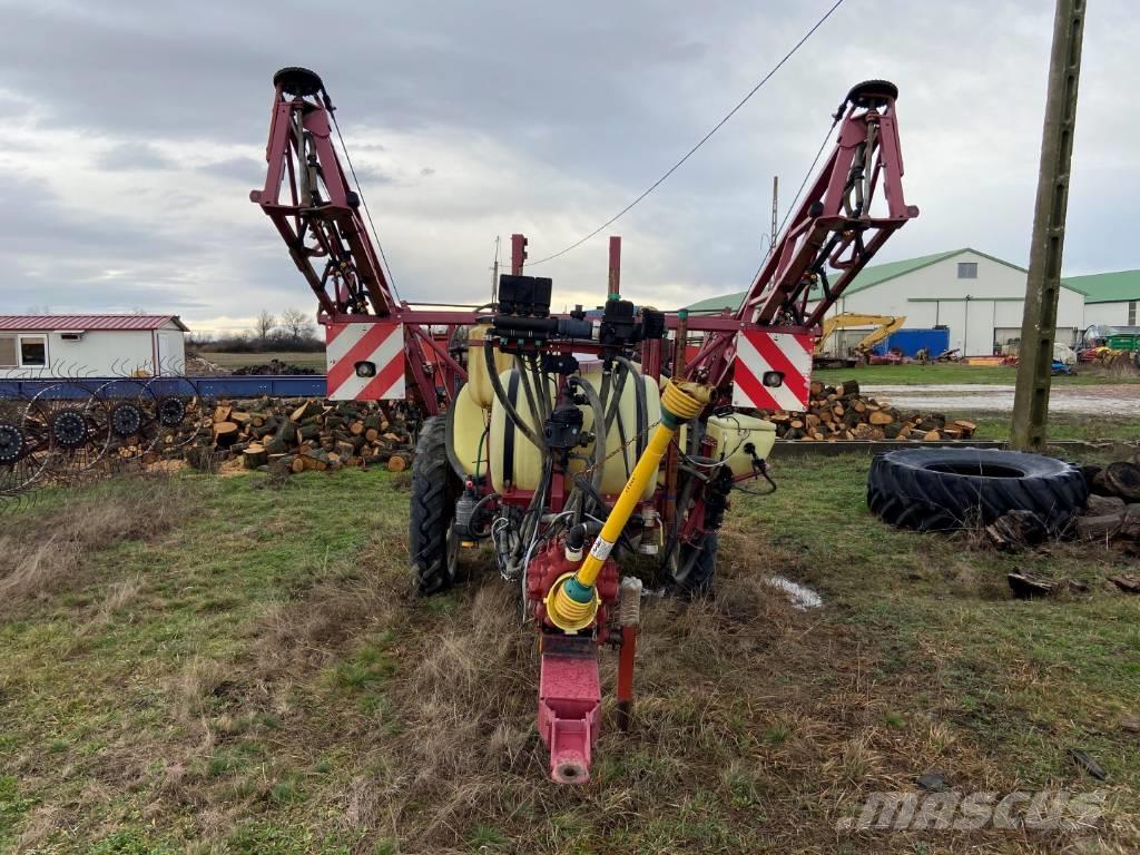 Hardi TR 2000 Pulverizadores arrastrados