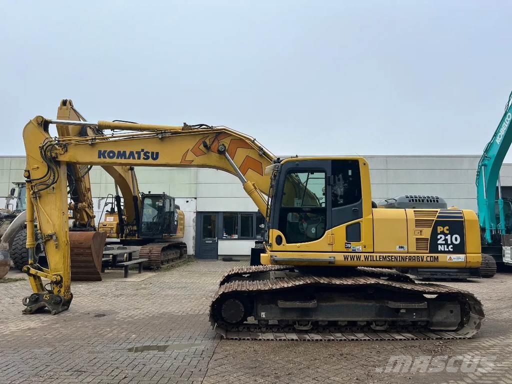 Komatsu PC210 Excavadoras sobre orugas