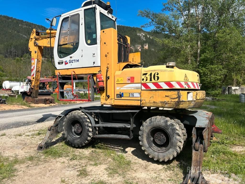 Liebherr A 316 Manejadores de residuos industriales