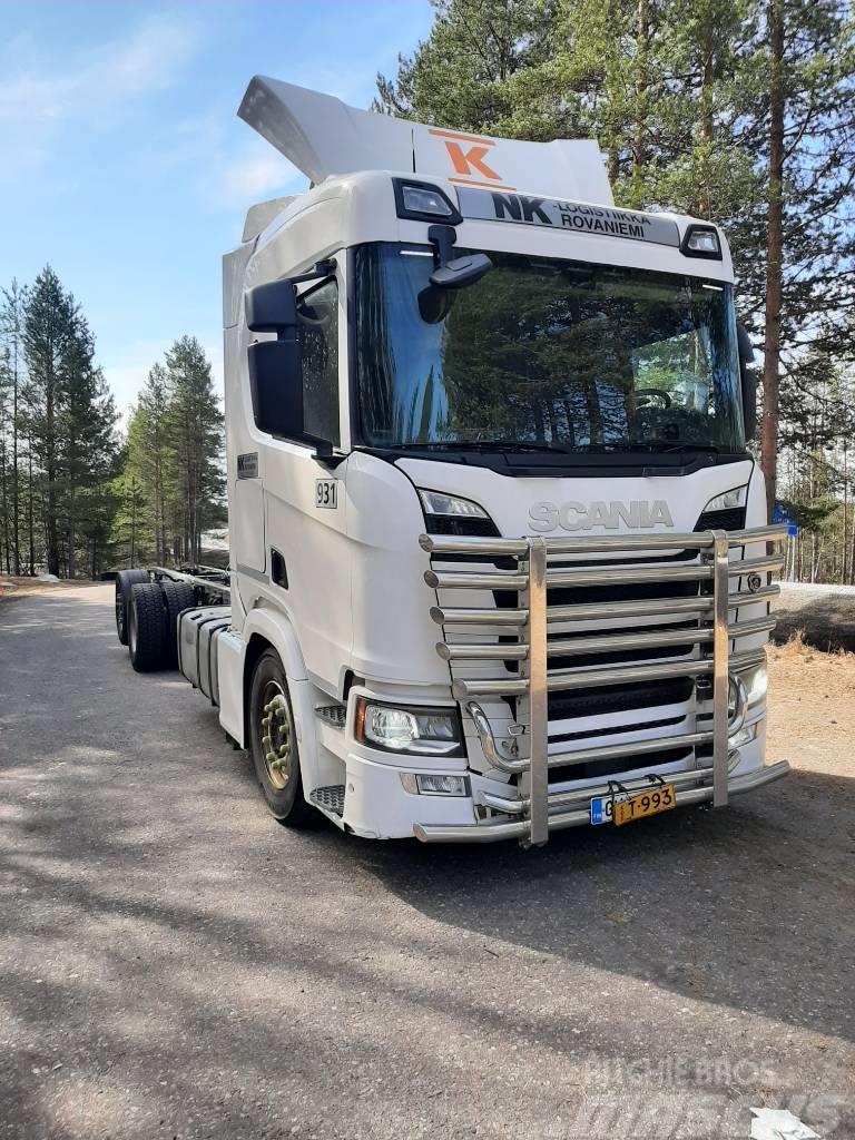 Scania R 500 Camiones con chasís y cabina