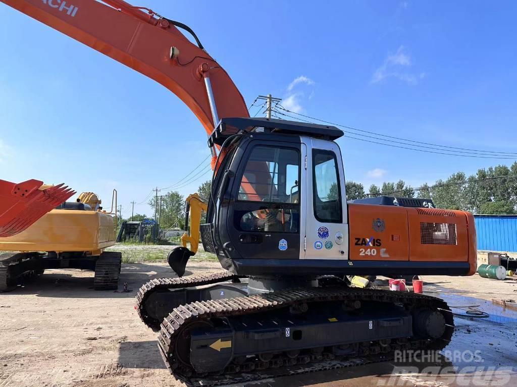 Hitachi ZX 240 Excavadoras sobre orugas