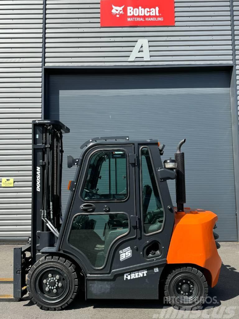 Doosan D35NXP Dieseltrukki Camiones diesel