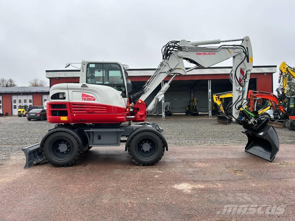 Takeuchi TB395 Excavadoras de ruedas