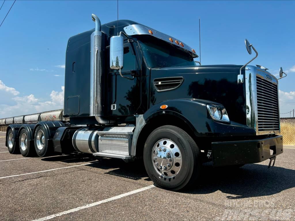 Freightliner 122 SD Camiones tractor