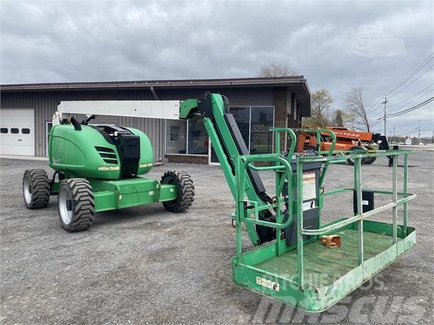 JLG 600 AJ Plataformas con brazo de elevación manual