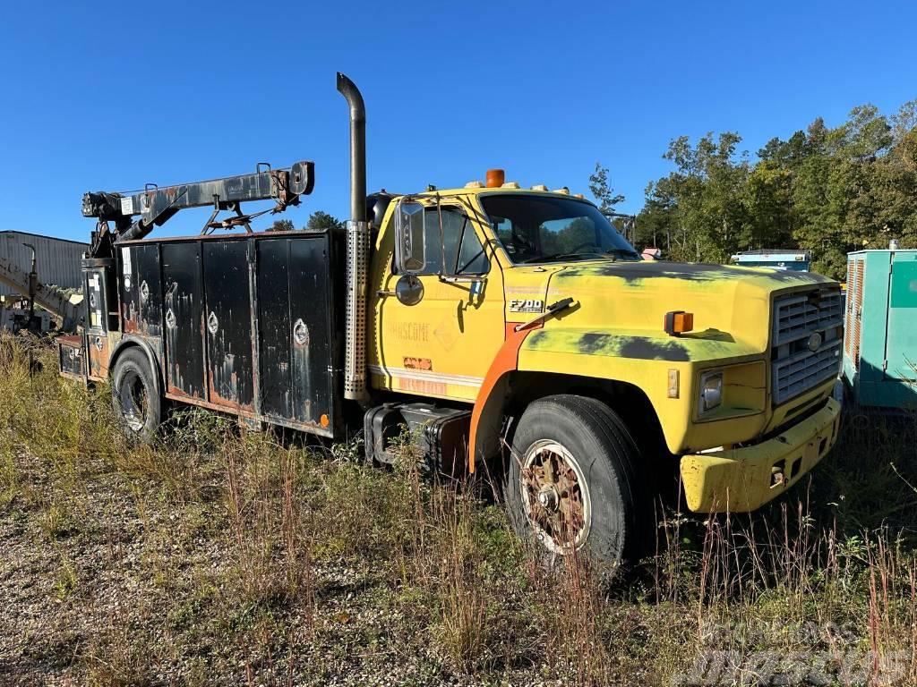 Ford F700 Vehículos municipales multiusos