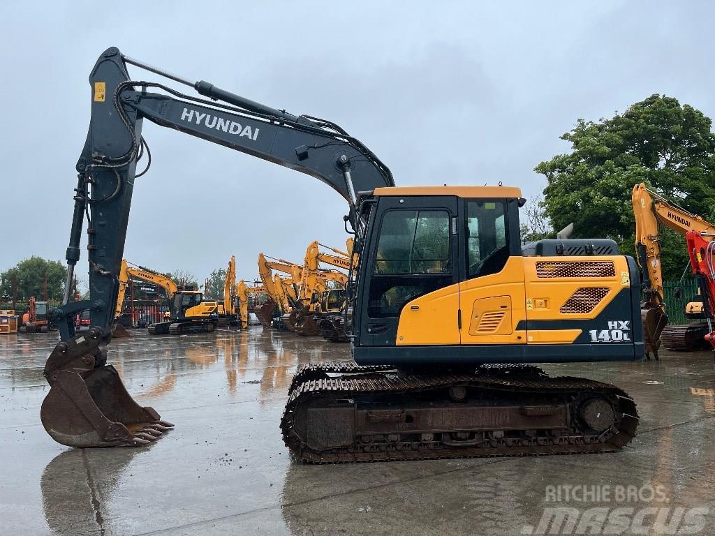 Hyundai HX140L Excavadoras sobre orugas