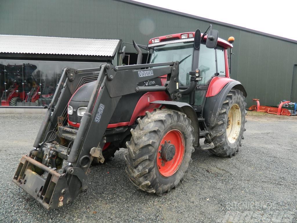 Valtra T140 Tractores