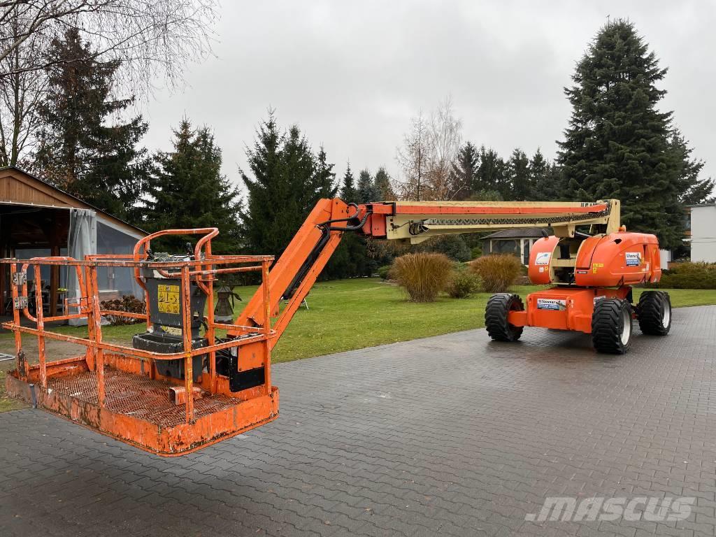 JLG 860 SJ Plataformas con brazo de elevación telescópico