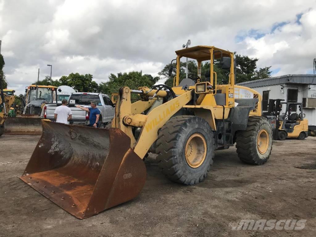 Komatsu WA320-5 Cargadoras sobre ruedas