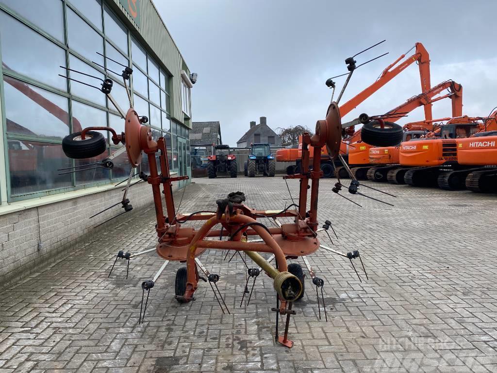 Kuhn 5000 H Rastrilladoras y rastrilladoras giratorias