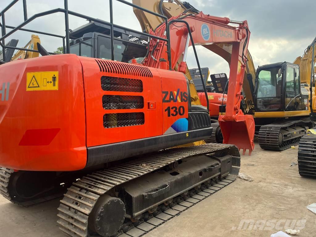 Hitachi ZX 130 Excavadoras sobre orugas