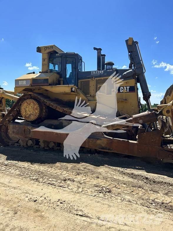 CAT D11R Buldozer sobre oruga