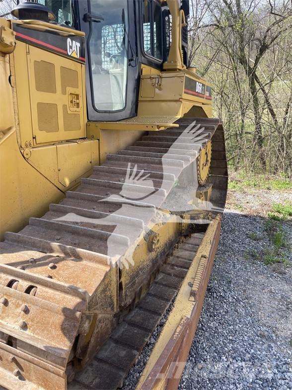 CAT D6R Buldozer sobre oruga