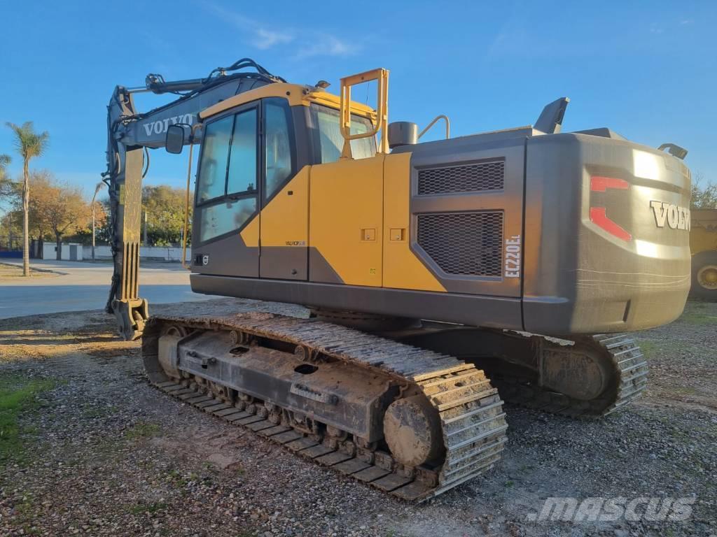 Volvo EC220E Excavadoras sobre orugas