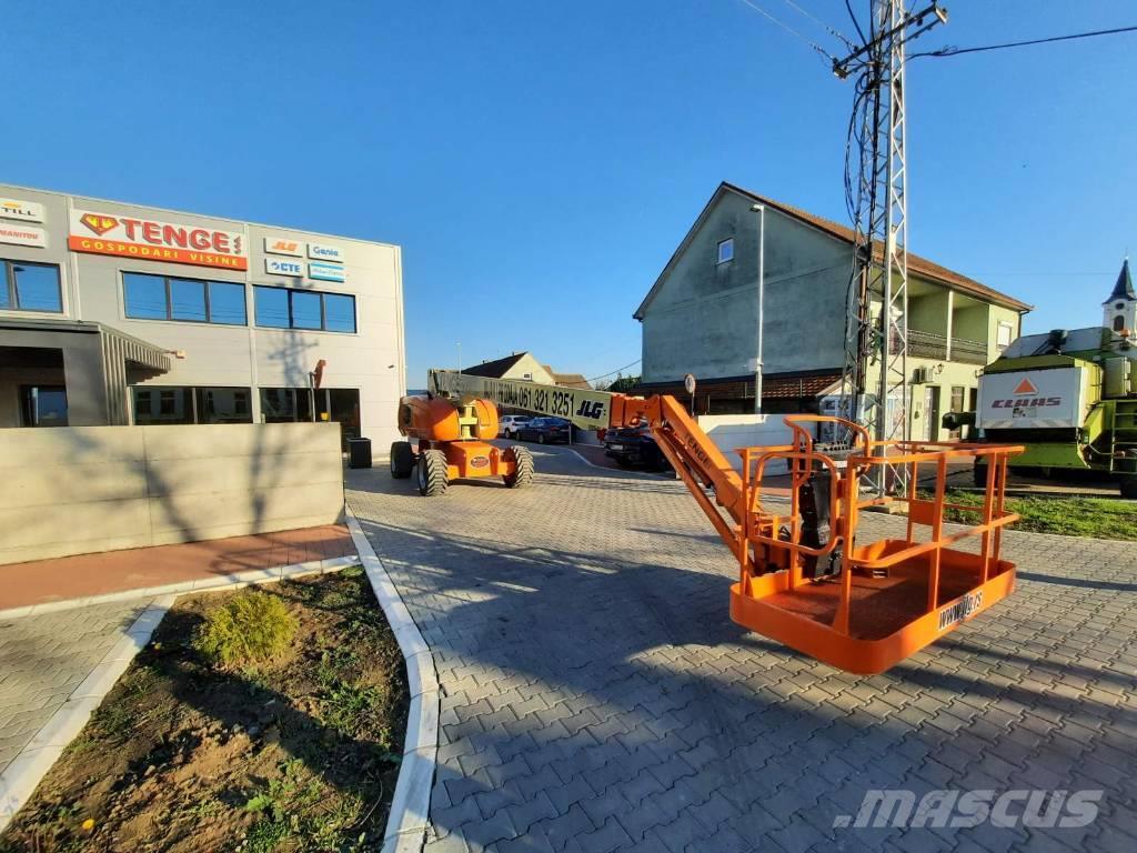 JLG 860 SJ Plataformas con brazo de elevación telescópico