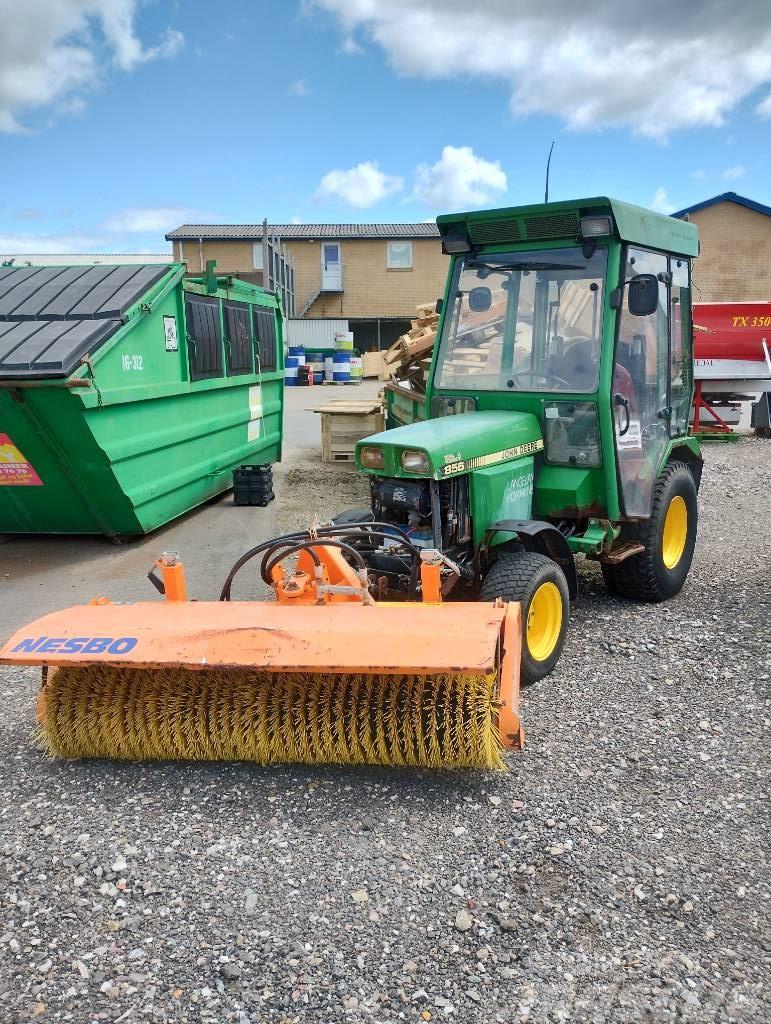 John Deere 955 Tractores compactos