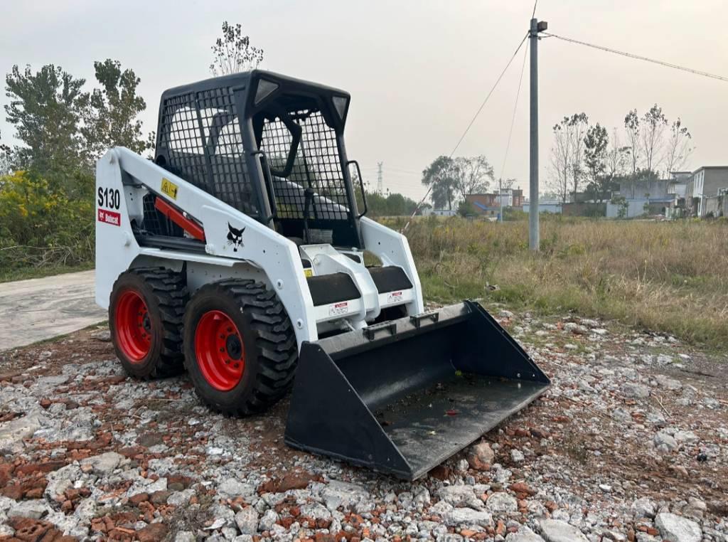 Bobcat S 130 Minicargadoras