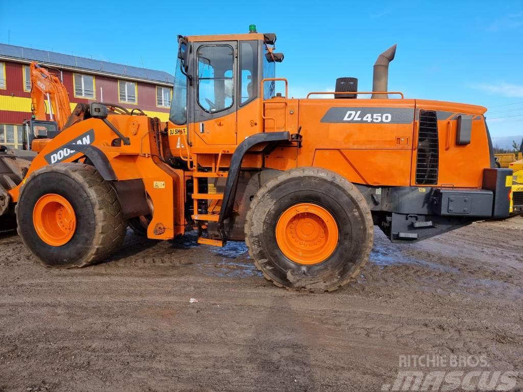 Doosan DL 450 Cargadoras sobre ruedas